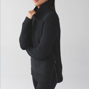 Lululemon Karma Kurmasana Sweater size 6